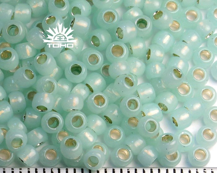 Toho seed bead Imela online
