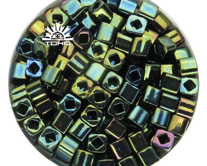 Toho Cube 3mm