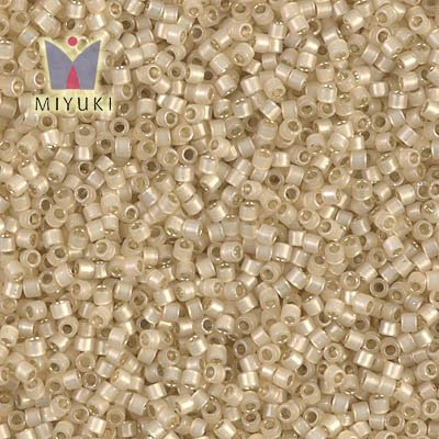 DB1458 Miyuki Delica 11/0 Silver Lined Opal Lt.Honey