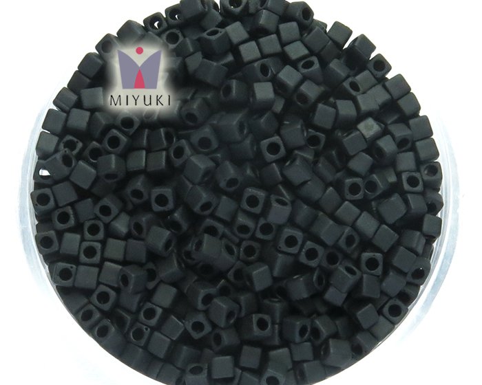 Miyuki Square 1,8mm